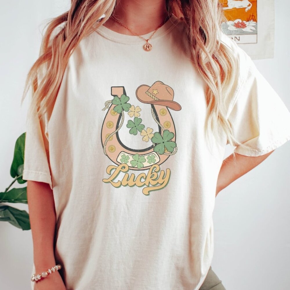Retro St. Patrick's Day Tee, Lucky Graphics T-shirt